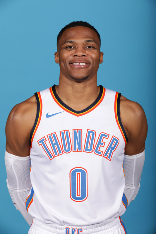 效率5年最低！西媒：丢掉金球后维尼持续走低，17场未进球（五年最差表现！西媒：金球失意后维尼状态走低，17战颗粒无收）