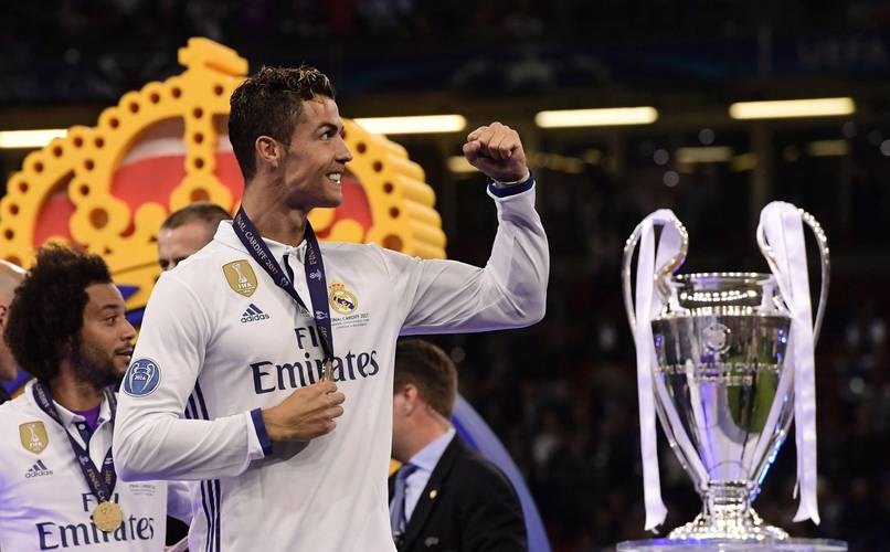 芒特制胜曼联2-1逆转！齐尔克泽破荒但冬窗必须买中场，阿莫林需要沃顿（芒特制胜助曼联2-1逆转！齐尔克泽破荒难遮中场短板，冬窗必须补强，阿莫林看上沃顿）