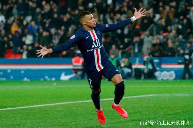 队报：巴黎在考虑引进一名右路后防多面手，有意埃里克-加西亚（队报：巴黎瞄准右路防线多面手，目标埃里克-加西亚）