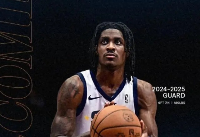 每周电子厂：安东尼倒钩爆头染红，澳超赛场惊现断子绝孙脚（每周电子厂：安东尼倒钩击中头部被红牌罚下，澳超赛场上演断子绝孙式恶铲）