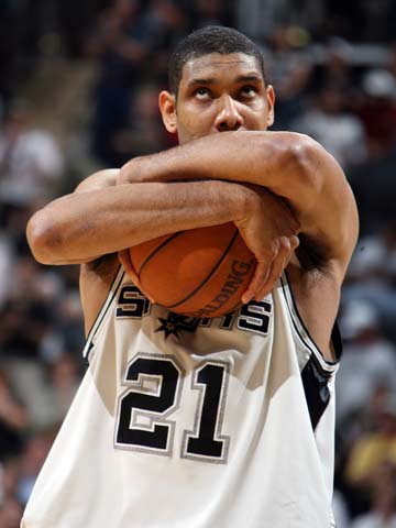 低开高走！王楚钦／梁靖崑2-1逆转杜达／邱党！助国乒8-4战胜德国！（先抑后扬！王楚钦／梁靖崑2-1逆转杜达／邱党，助国乒8-4力克德国）