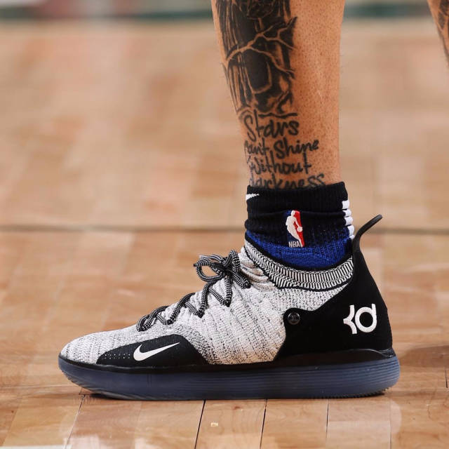 巴黎圣日耳曼梅西助攻内马尔进球（梅西送助攻，内马尔为巴黎圣日耳曼建功）