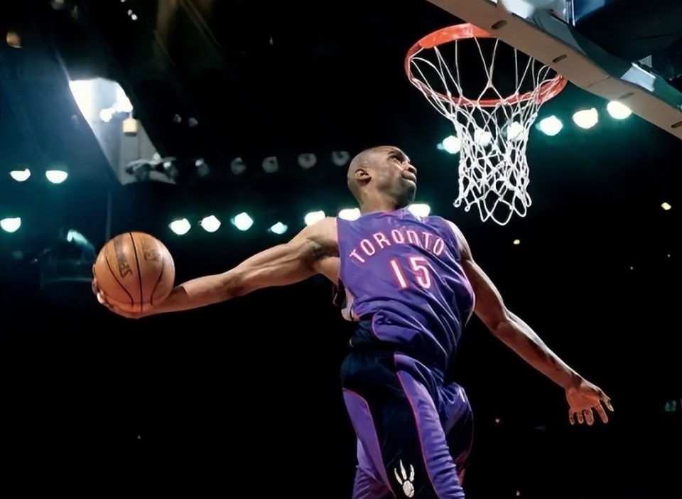 伊拉克主帅：回到主场我们要为全国球迷而战，全力争取胜利（伊拉克主帅：重返主场为全国球迷而战，尽全力争胜）