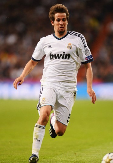 马卡：阿尔巴离开迈阿密腾出指定球员名额，雷吉隆或将加盟（马卡：阿尔巴告别迈阿密释放指定球员名额，雷吉隆有望入队）