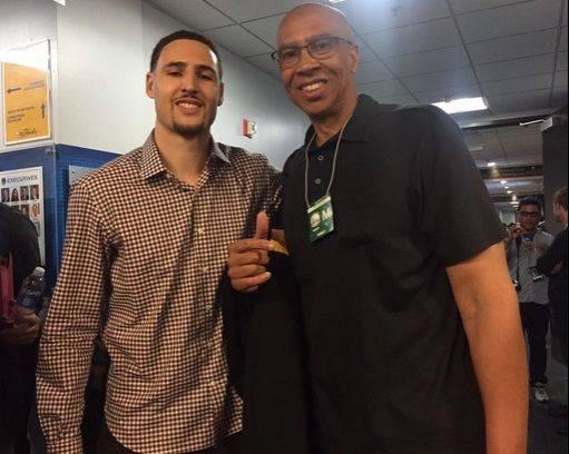 库马约尔杯半决赛：科内利亚诺1-3诺瓦拉、朱婷首发10分无缘决赛（库马约尔杯半决赛：科内利亚诺1-3不敌诺瓦拉，朱婷首发砍10分仍无缘决赛）